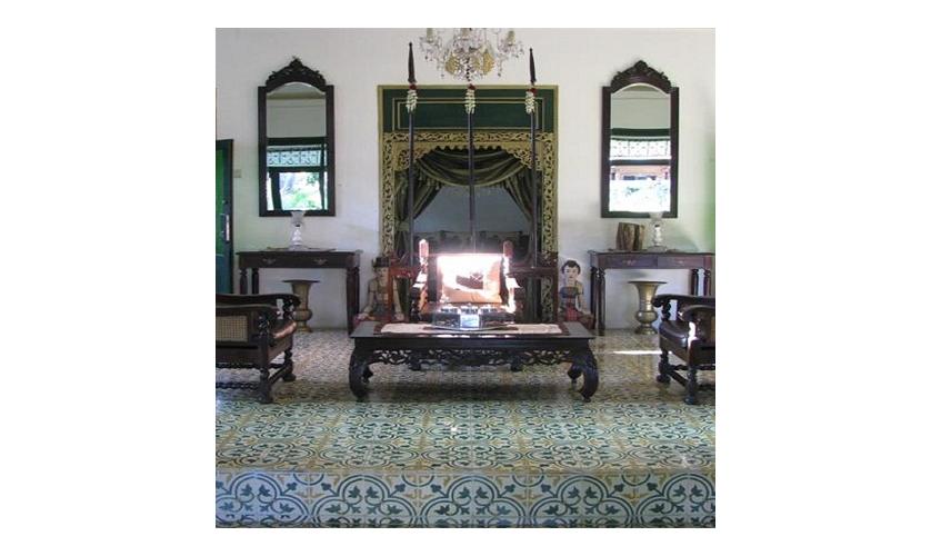 UBIN EKSKLUSIF KERATON UBIN EKSKLUSIF KERATON